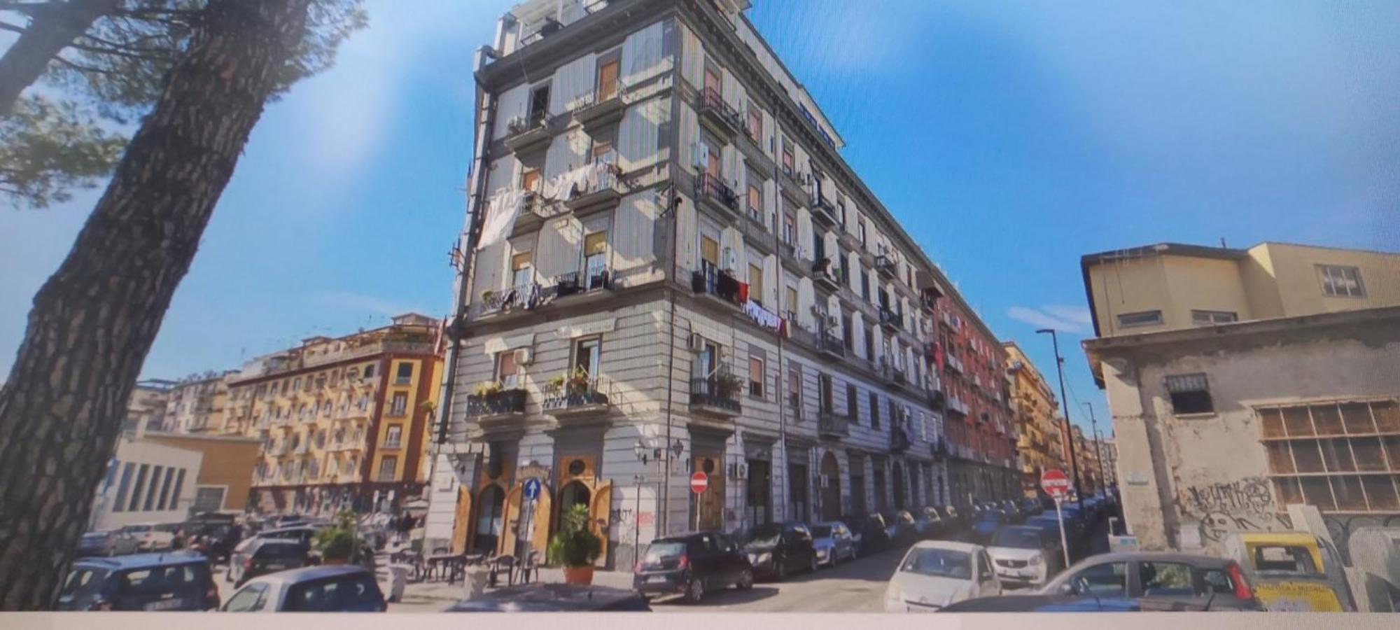 Al Centro Napoli Sinner Haus ภายนอก รูปภาพ
